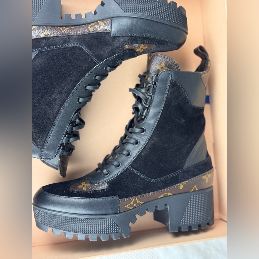 Louis Vuitton Laureate Black Monogram Platform Desert Boots (Size 36 ) - Picture 4 of 15